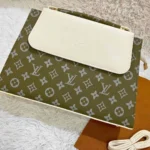 Long Strap Bag LV - Aura - Image 3