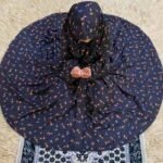 Kids Namaz Chadar (4-8 Years) - Midnight Posies - Image 2
