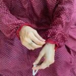 Premium Lace Namaz Chadar (Knee Length) - Noor-e-Kulsoom - Image 3