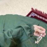 Premium Lace Namaz Chadar (Knee Length) - Noor-e-Sobia